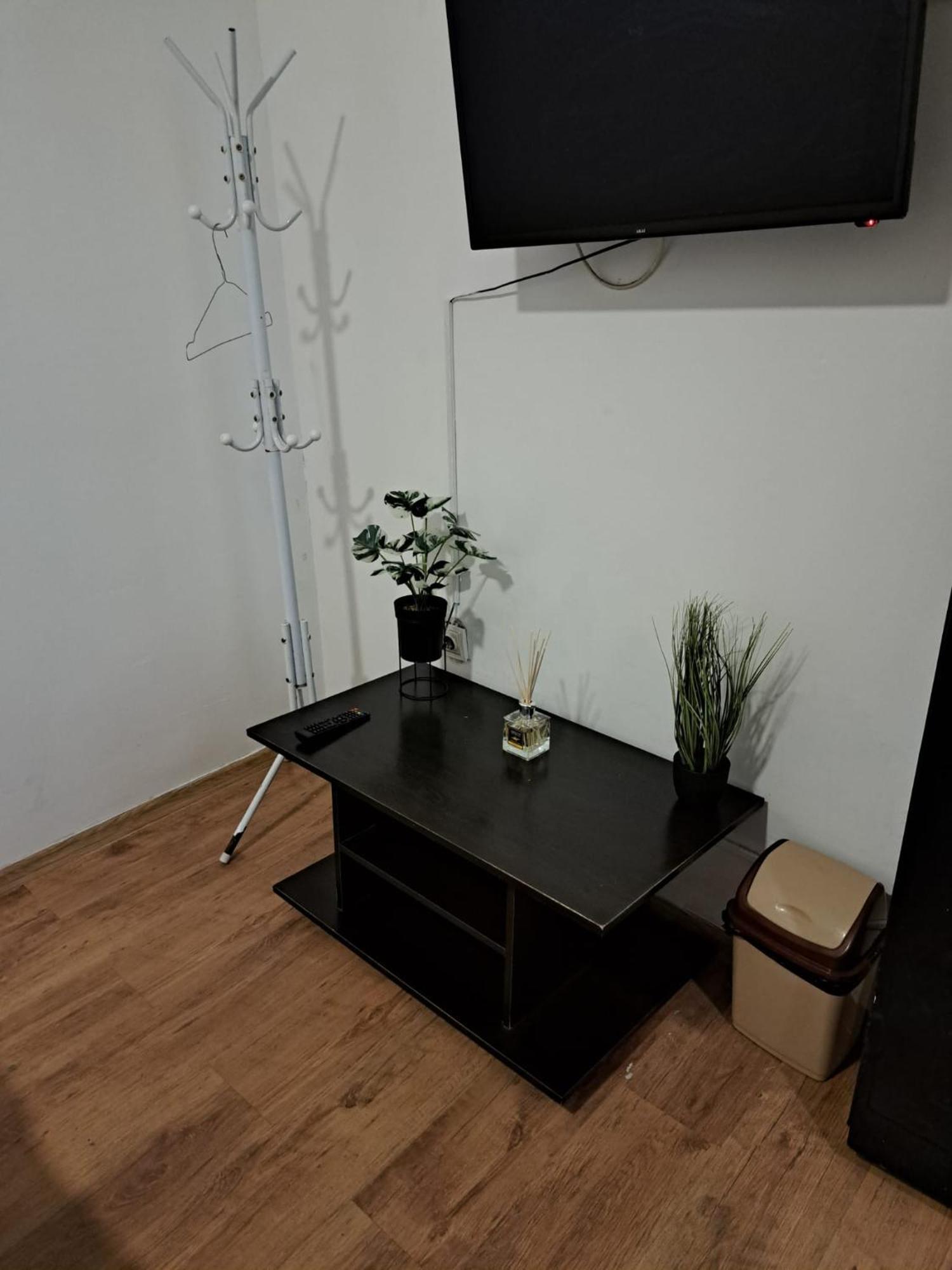 Regim Hotelier Pietonala Орадеа Екстериор снимка