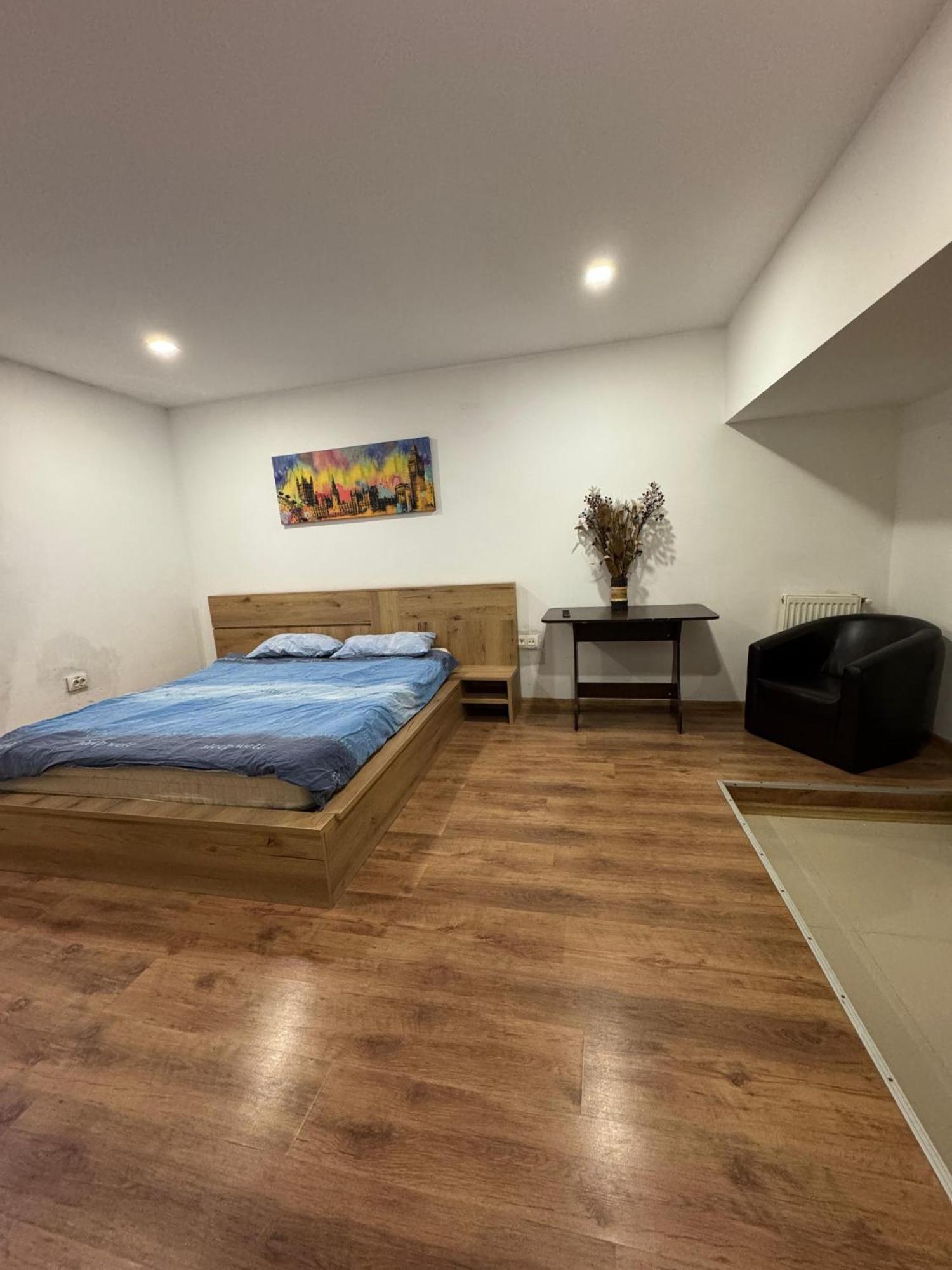 Regim Hotelier Pietonala Орадеа Екстериор снимка